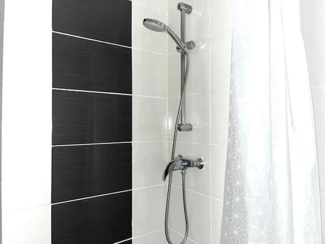 Studio - Disney-Paris Gare 2Min Apartamento Bussy-Saint-Georges Exterior foto